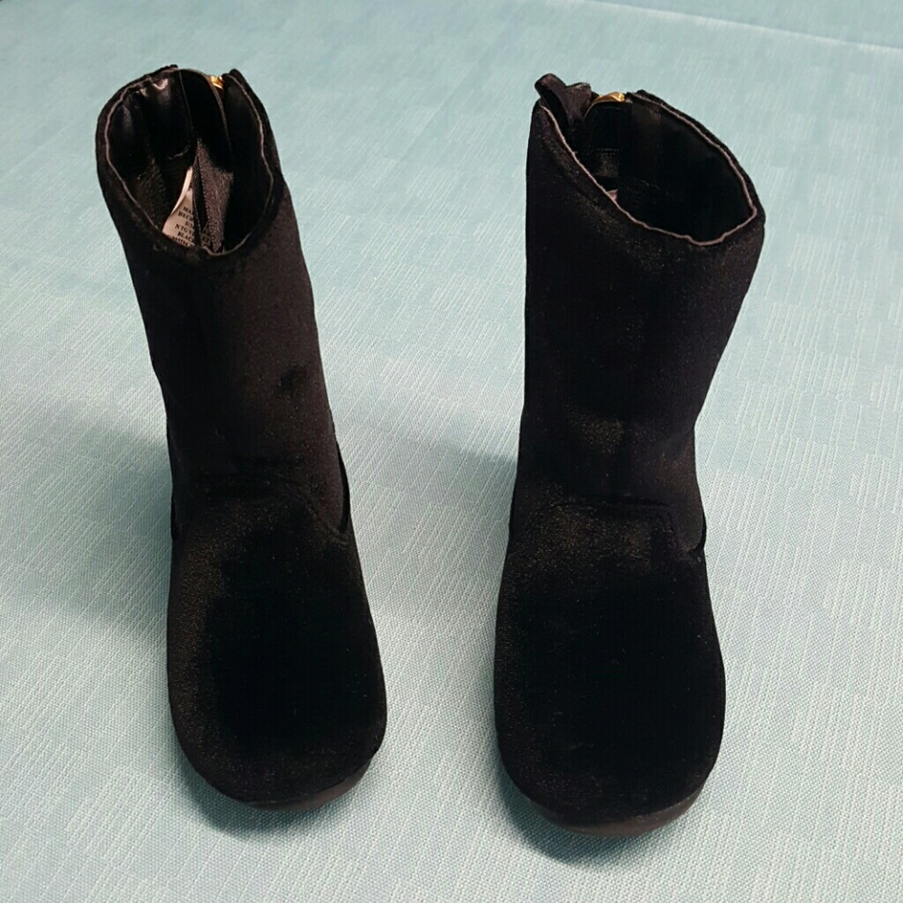 Black Velvet boots with gold zippers